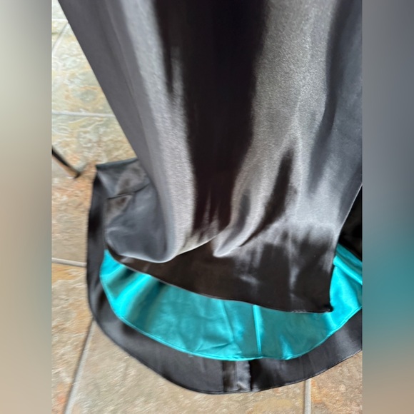 New Mori Lee Black & Teal Satin/Sequin Formal Evening Gown - Picture 8 of 16